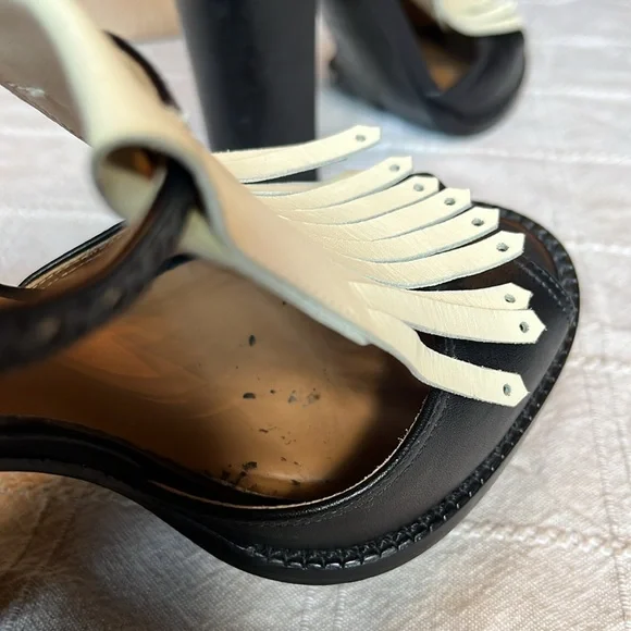 Ralph Lauren “Norah” Heeled Sandals Sz. 38.5 - Picture 9 of 10